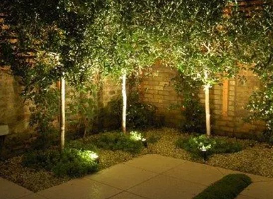 Flood/Surface Mount Outdoor Lights